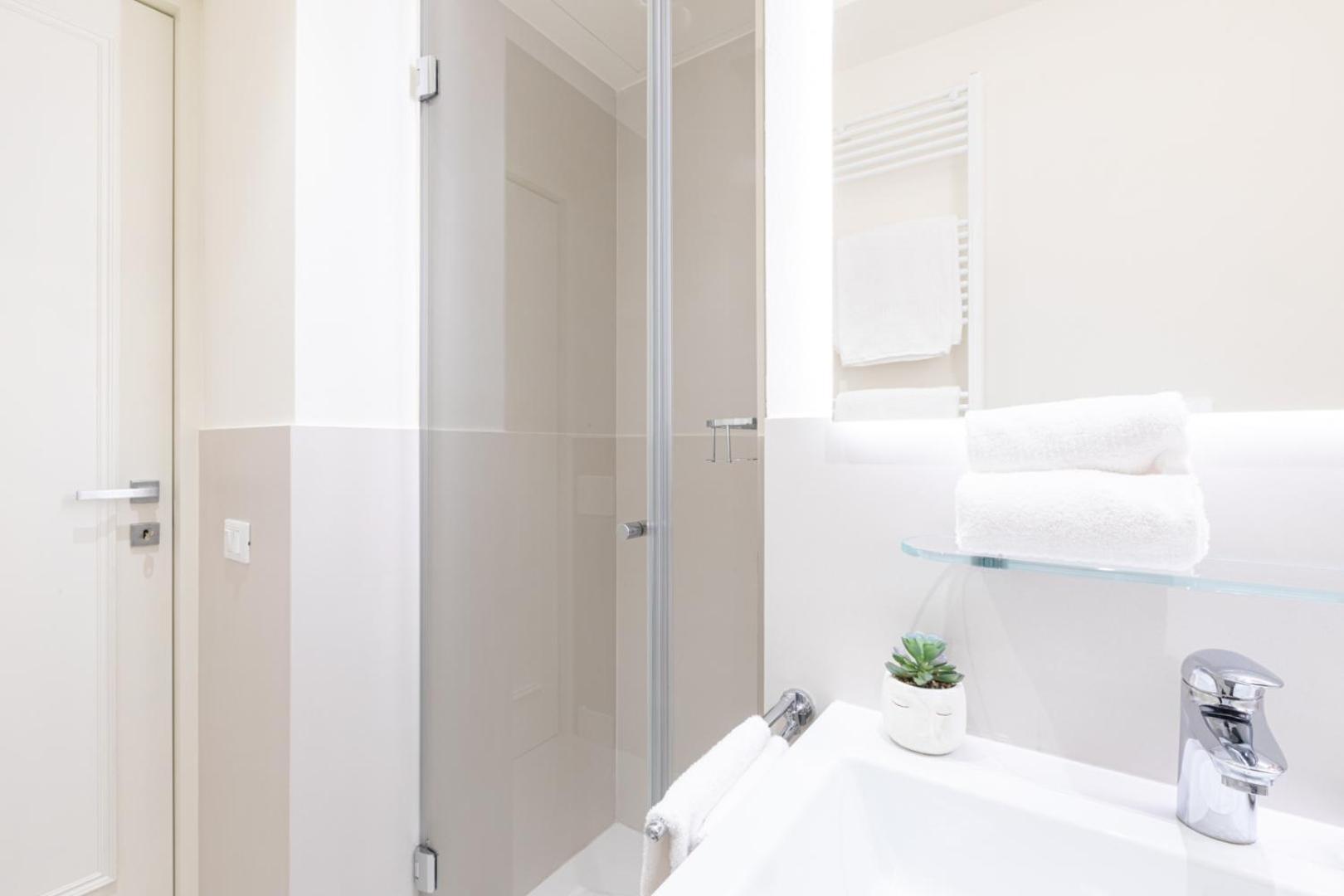 Centrale Suite With Balcony - Top Collection Milano Exteriör bild