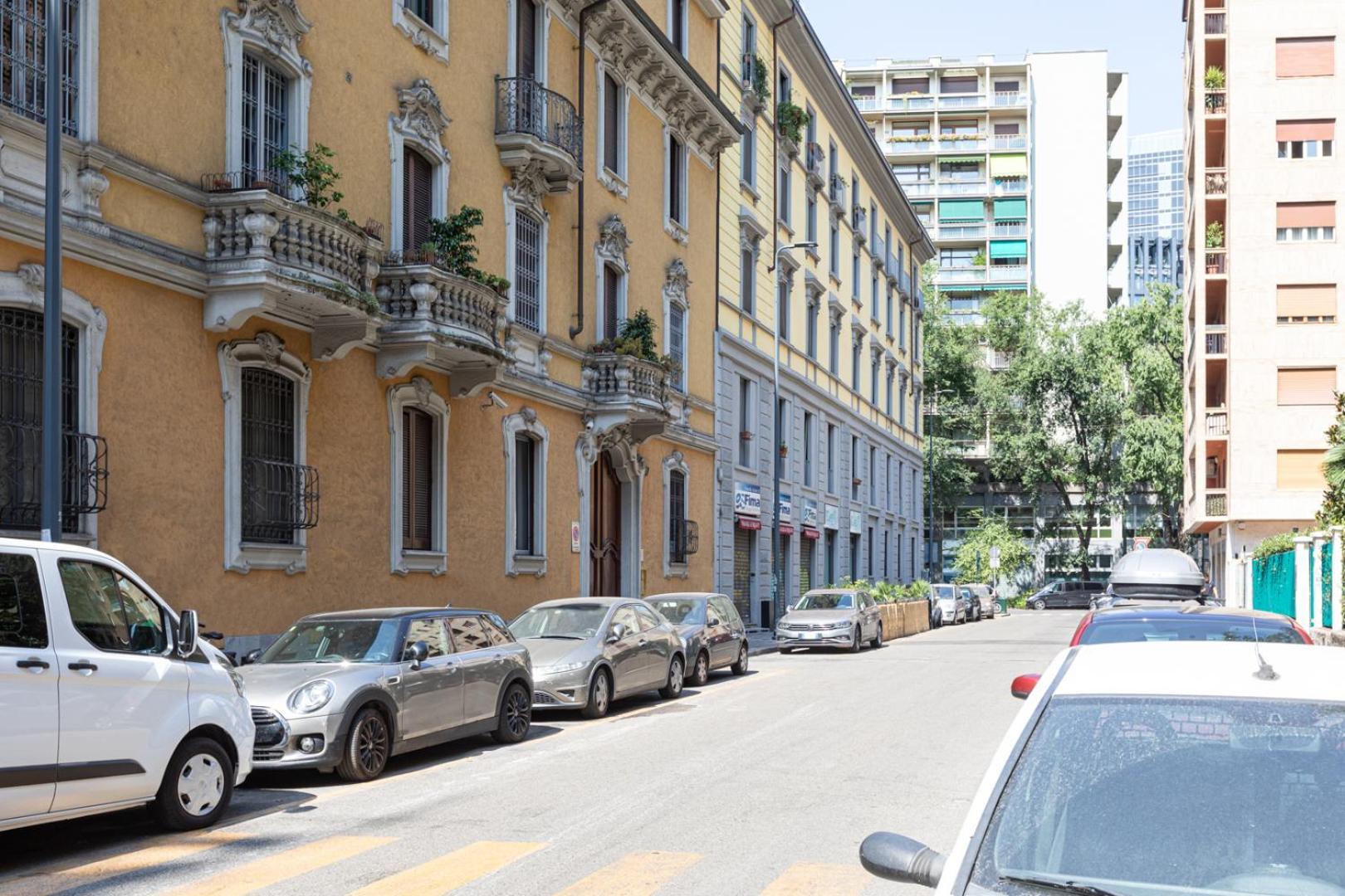 Centrale Suite With Balcony - Top Collection Milano Exteriör bild